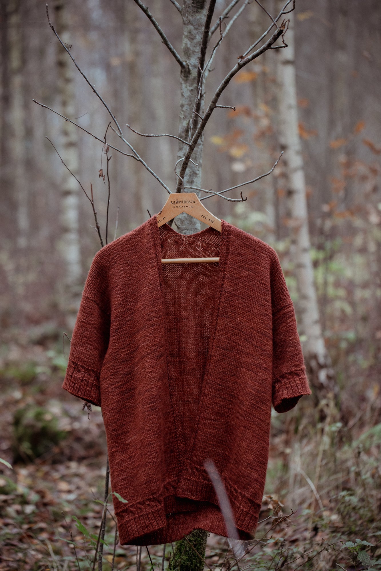 Observations: Knits and Essays from the Forest - signiert