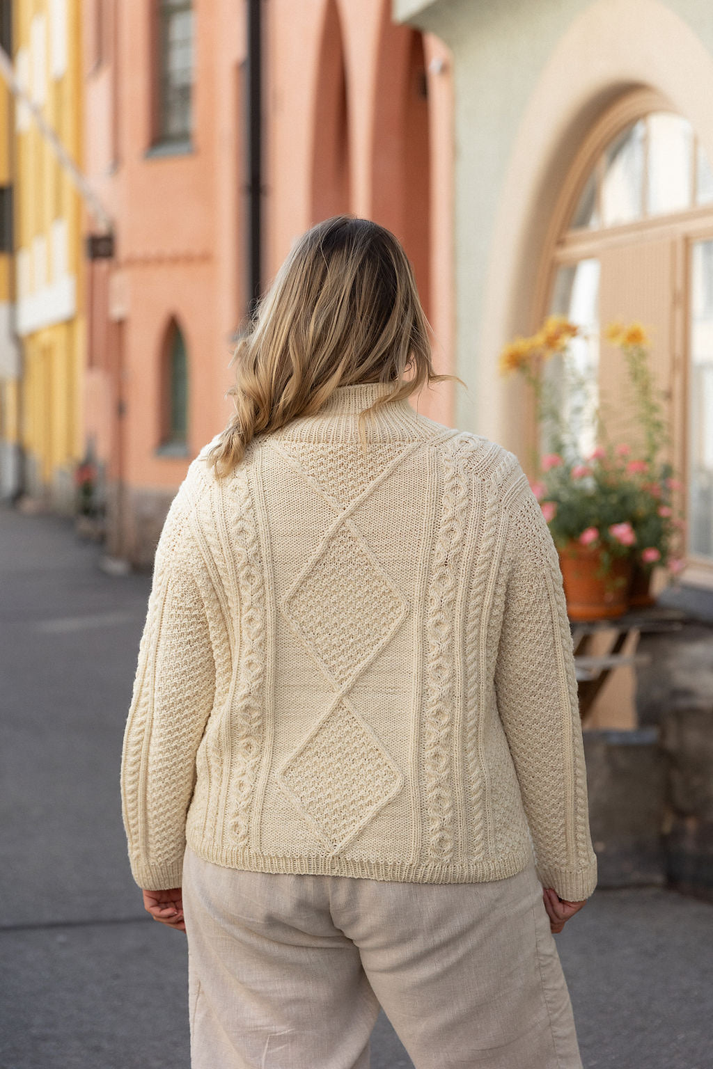 Knitting kit - Hugs & Kisses Pullover