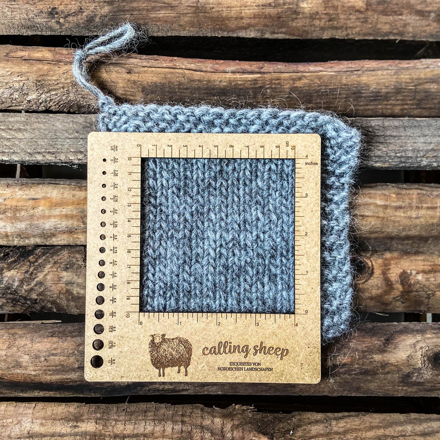 Knitting gauge & needle size frame
