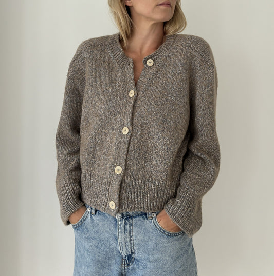 Mericash - Signature kit #5 - Amesbury Cardigan